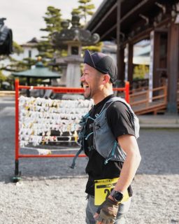 ・・
【善通寺トレラン🗻ニュース】  MMMネタが多めな今日この頃ですが、
2/28（土）開催、善通寺五岳山空海トレイルの
エントリーも開始しています👍  スタートゴールは四国霊場第75番札所
弘法大師空海の御誕生地「善通寺」の中！  カテゴリーは参加しやすいハーフ（6km）から
関門時間がハードなトリプル（45km）まで
様々なカテゴリーで選手の皆様をお迎えします🙏  また、選手はゴール後、宿坊のお風呂♨にも
入ることができ、特別感も満載！  来年の事を言えば鬼が笑う👹
な〜んて言ってないで！
是非チャレンジしてください🏃‍♂️⛰️✨  申込はプロフィールor以下URLから👇
▼▼▼▼▼▼▼▼▼▼▼▼▼▼▼▼▼▼
@running_drunkers 
https://moshicom.com/126302  ＃善通寺五岳山空海トレイル2026
＃もう2026！？
＃この間2025になった気がするんだけどな〜