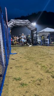 【MMM🐮ニュース】  2025.11.1-2
マンノウ・マウンテン・マッドネス  今年も天気予報が大外れで
MAD（狂気）でMUD（泥）な
ドMMMコースの完成👏✨  屈指の難コースに拍車をかけたにも関わらず
MADDY（100miler）は新たに20名誕生
うち2名は初の女性100milerたち  他にも語りたいことがあり過ぎて
2025も最高の大会になったことは
言うまでもありません  100mile、50mile、25mile
各カテゴリーに参戦した
挑戦者たちに温かい拍手と祝杯を🍻  2026も日本屈指の難コースと
heartfulなランドラSTAFF一同で
皆様をお迎えできますように👏✨  MMMに携わってくださった
すべての方に　#ありがとう💐  ▼リザルトはこちらから💁‍♀️
@running_drunkers 
https://timesync.jp/runningdrunkers/251101/